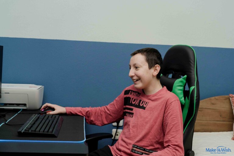 00262781_Make-A-Wish 3